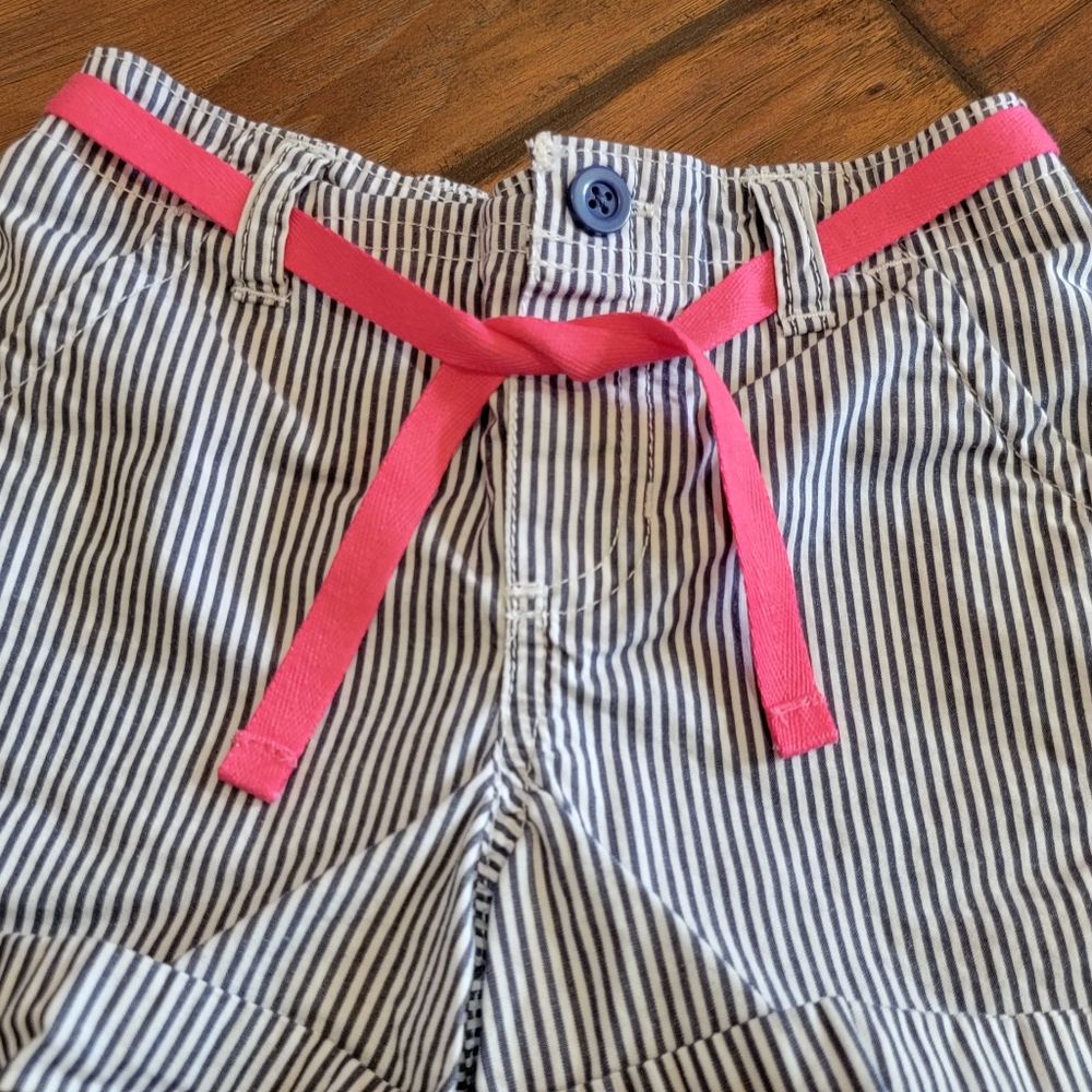 Carter's shorts - Picture 3 of 6